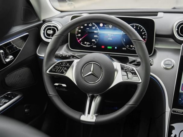 Mercedes-Benz C 300 de 4M T Avantgarde Panorama Memory 360°