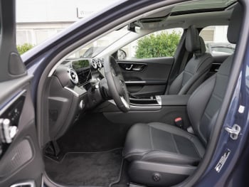 Mercedes-Benz C 300 de 4M T Avantgarde Panorama Memory 360°