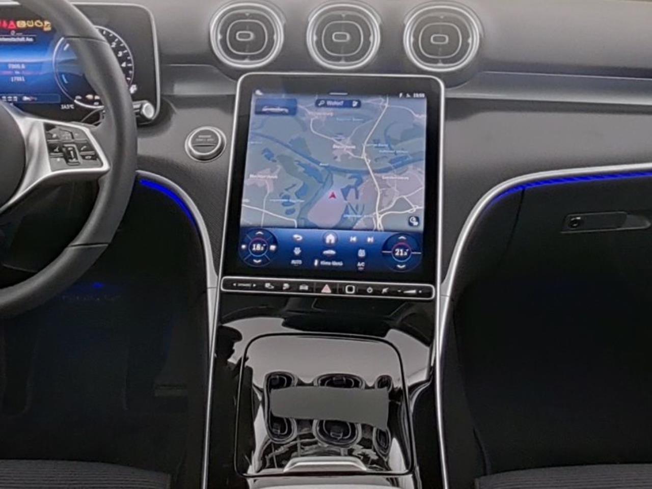 Mercedes-Benz C 300 de T Avantgarde Panorama Memory 360° AHK