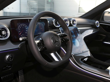Mercedes-Benz C 300 de T-Modell AMG MBUX Navi Prem. Kamera AHK
