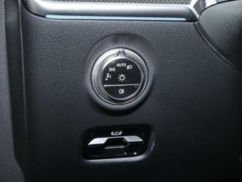 Mercedes-Benz C 300 de T Avantgarde Panorama Distronic AHK 360°