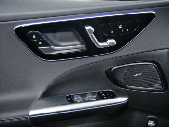 Mercedes-Benz C 300 de T Avantgarde Panorama Distronic AHK 360°