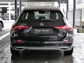 Mercedes-Benz C 300 de T Avantgarde Panorama Distronic AHK 360°