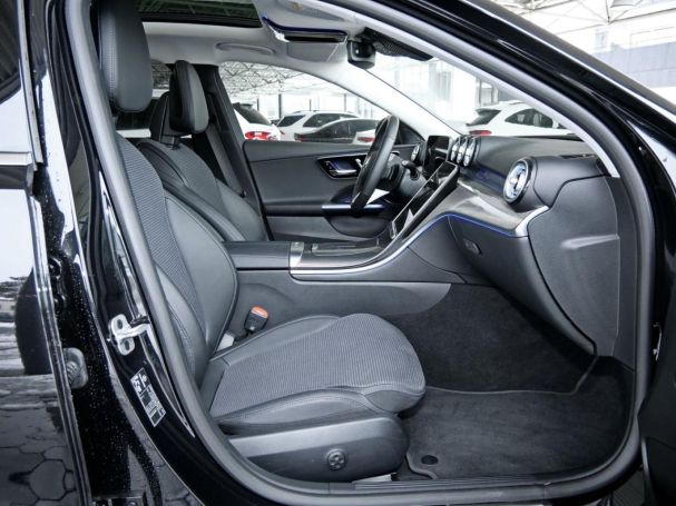 Mercedes-Benz C 300 de T Avantgarde Panorama Distronic AHK 360°