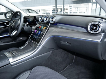 Mercedes-Benz C 300 de T Avantgarde Panorama Distronic AHK 360°