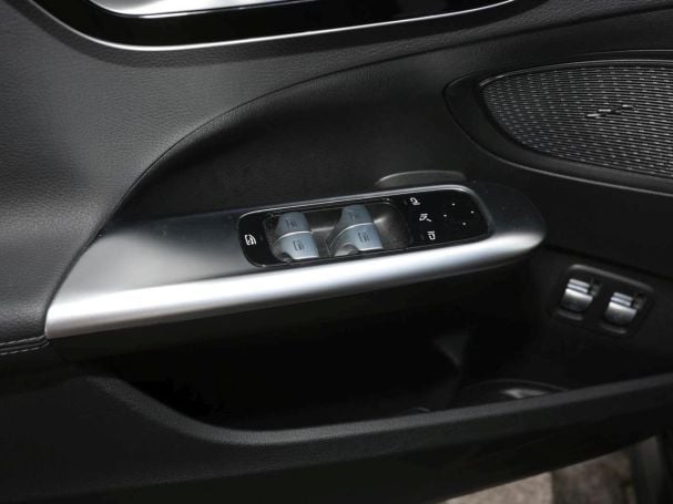 Mercedes-Benz C 300 e T  AMG Night MBUX Navi Panorama ParkPaket