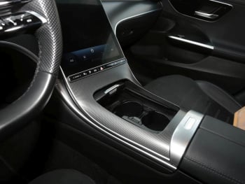 Mercedes-Benz C 300 e T  AMG Night MBUX Navi Panorama ParkPaket