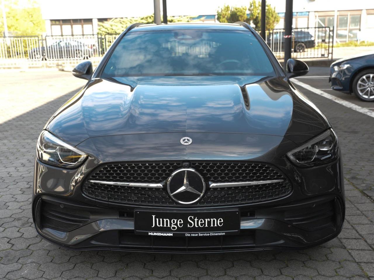 Mercedes-Benz C 300 e T  AMG Night MBUX Navi Panorama ParkPaket