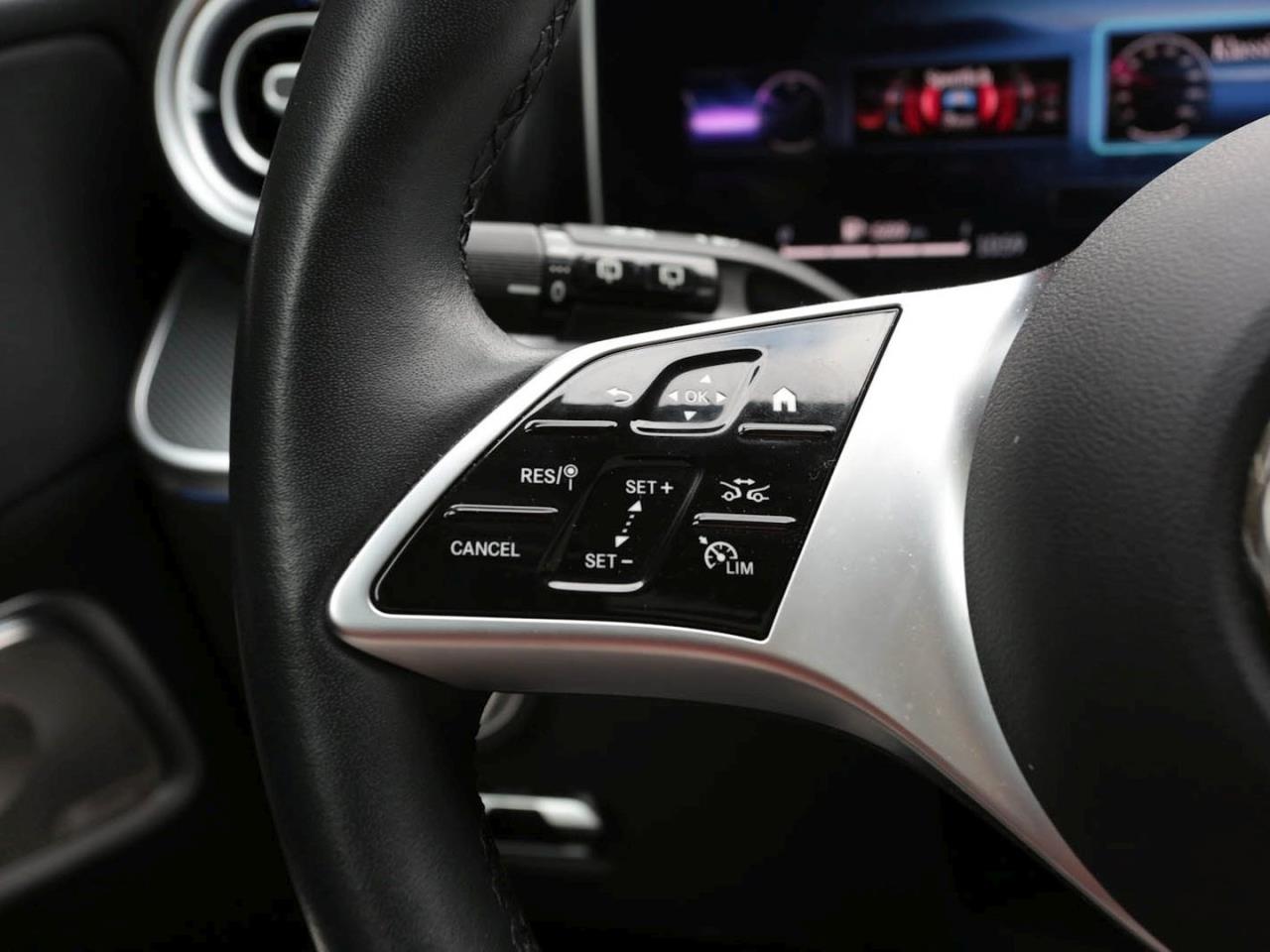 Mercedes-Benz C 300 e T Avantgarde Panorama AHK Memory Kamera