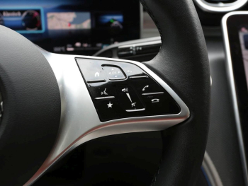 Mercedes-Benz C 300 e T Avantgarde Panorama AHK Memory Kamera