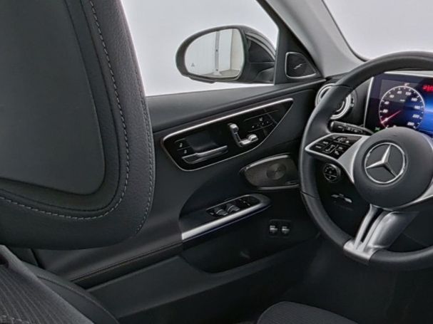 Mercedes-Benz C 300 e T Avantgarde Panorama AHK Memory Kamera