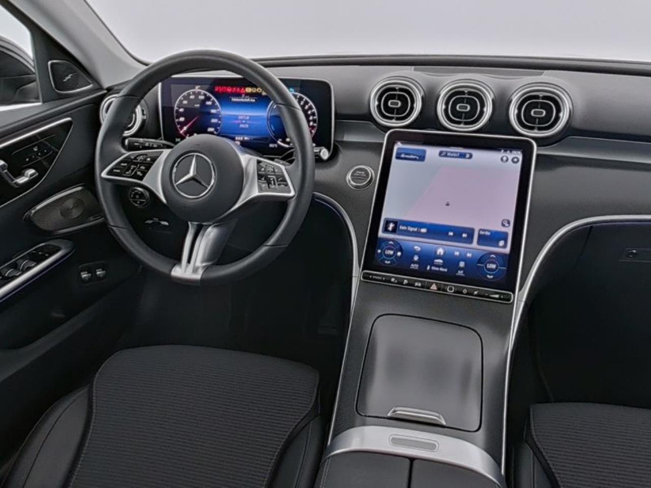 Mercedes-Benz C 300 e T Avantgarde Panorama AHK Memory Kamera Mercedes-Benz C 300 e T Avantgarde Panorama AHK Memory Kamera