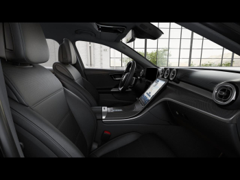 Mercedes-Benz C 300 e T AMG Night Distronic Multikontur 360°