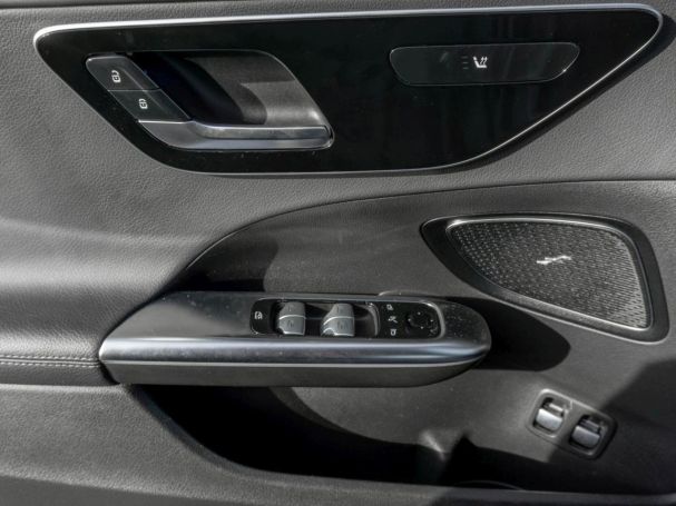 Mercedes-Benz C 300 e T AMG Night Distronic Multikontur 360°