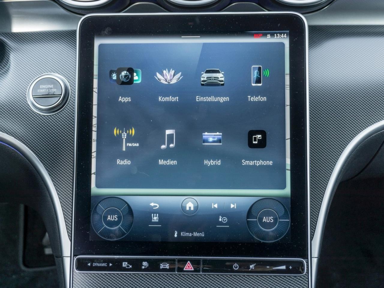 Mercedes-Benz C 300 e T AMG Night Distronic Multikontur 360°