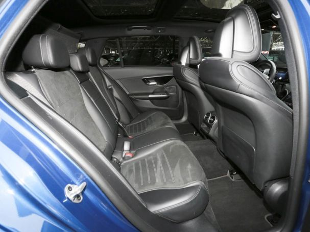 Mercedes-Benz C 300 e T AMG Night Distronic Panorama Head-Up