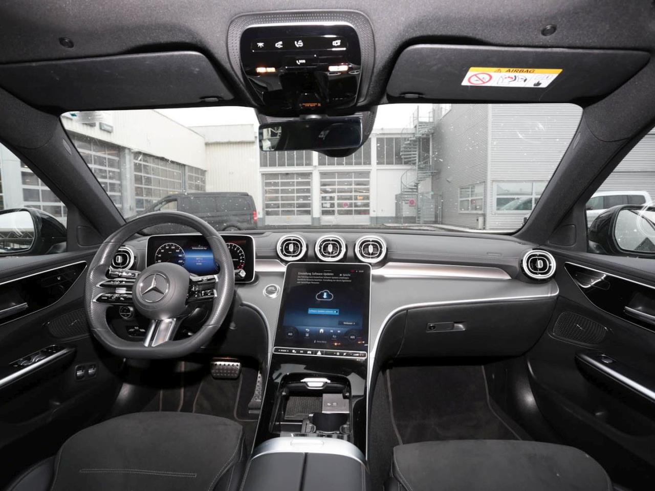 Mercedes-Benz C 300 e T AMG Night Distronic Panorama Head-Up