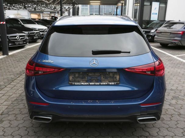Mercedes-Benz C 300 e T AMG Night Distronic Panorama Head-Up