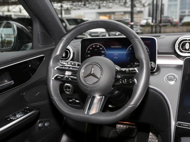 Mercedes-Benz C 300 e T AMG Night Distronic Panorama Head-Up