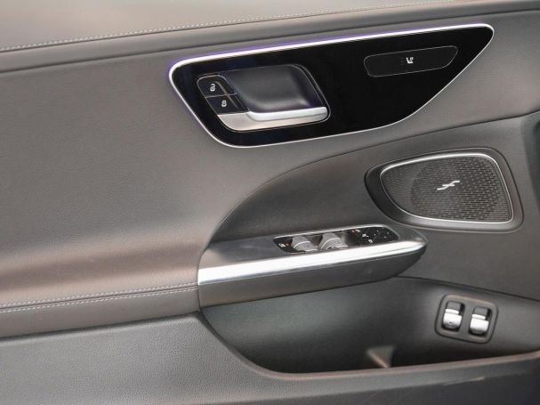 Mercedes-Benz C 300 e T AMG MBUX Navi Panorama AHK Kamera