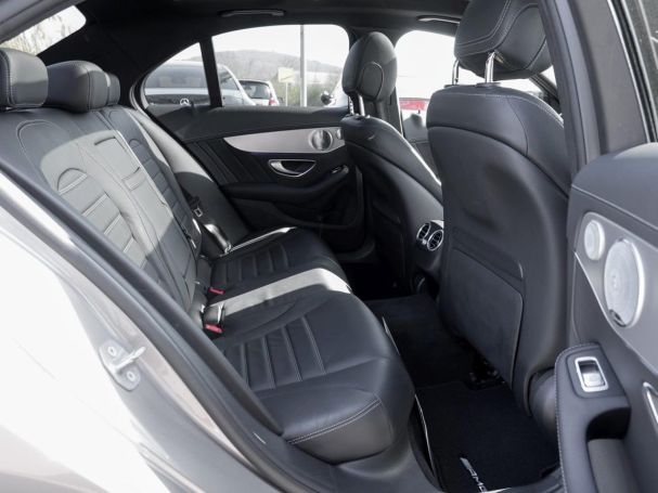 Mercedes-Benz C 220 d 4M Night Panorama Sitzklima Distronic