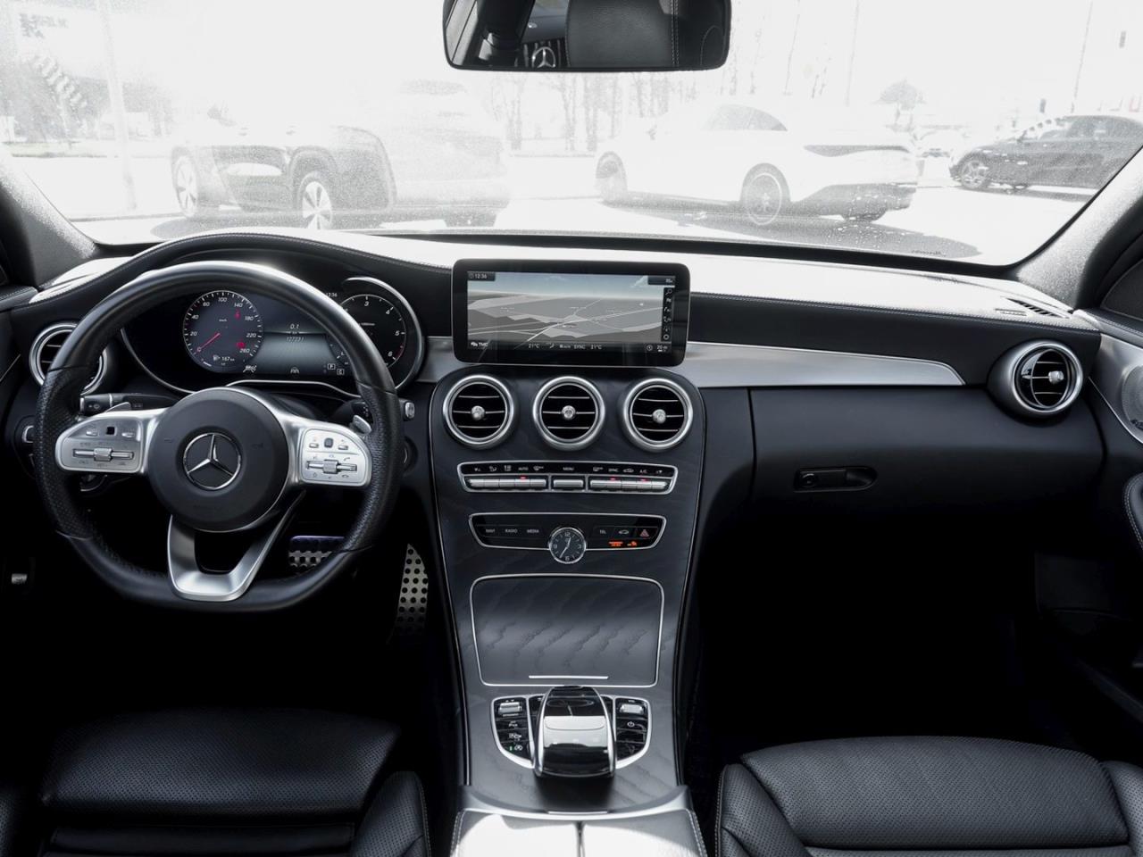 Mercedes-Benz C 220 d 4M Night Panorama Sitzklima Distronic