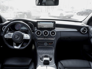 Mercedes-Benz C 220 d 4M Night Panorama Sitzklima Distronic