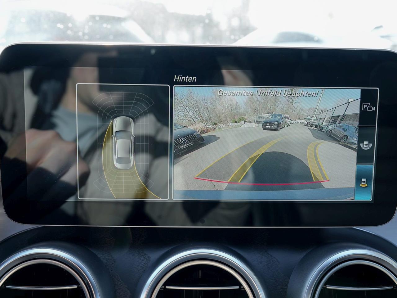 Mercedes-Benz C 220 d 4M Night Panorama Sitzklima Distronic