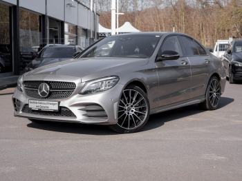 Mercedes-Benz C 220 d 4M Night Panorama Sitzklima Distronic