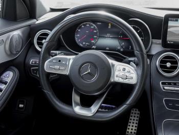 Mercedes-Benz C 220 d 4M Night Panorama Sitzklima Distronic