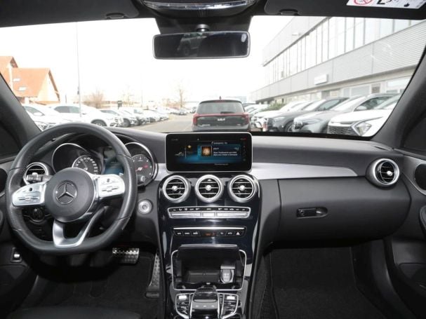 Mercedes-Benz C 300 d AMG Night Navi LED Kamera Spur-Paket Mercedes-Benz C 300 d AMG Night Navi LED Kamera Spur-Paket