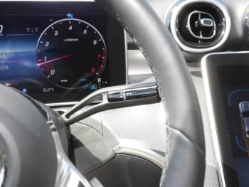 Mercedes-Benz C 180 Avantgarde MBUXNavi-Prem. Panorama Kamera