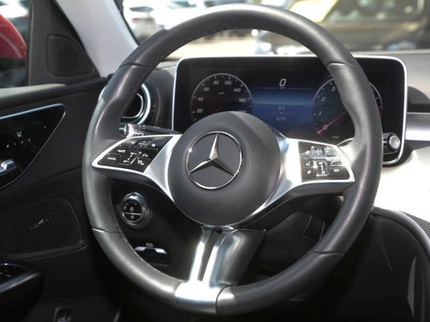 Mercedes-Benz C 180 Avantgarde MBUXNavi-Prem. Panorama Kamera Mercedes-Benz C 180 Avantgarde MBUXNavi-Prem. Panorama Kamera