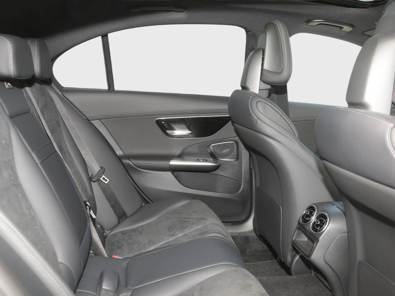 Mercedes-Benz C 200 d AMG Night Panorama Memory AHK 360°