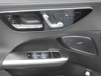 Mercedes-Benz C 200 d AMG Night Panorama Memory AHK 360°
