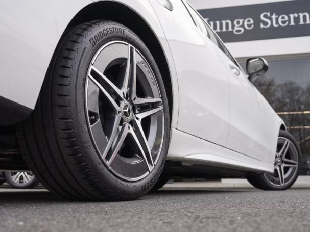 Mercedes-Benz C 200 d AMG MBUX Navi Memory Kamera Winter-Paket