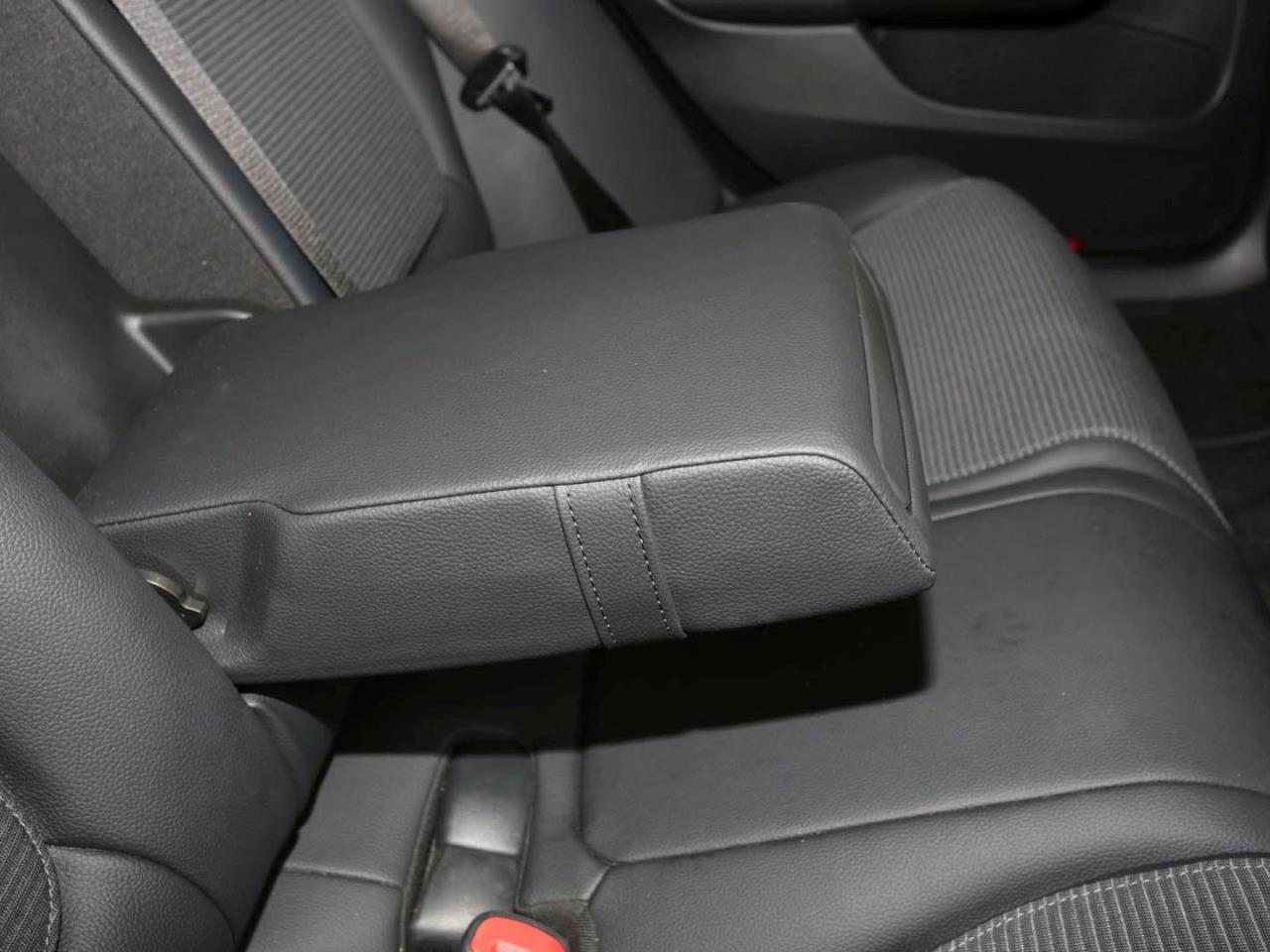 Mercedes-Benz C 200 d Avantgarde MBUX Navi-Prem. Kamera SpurH