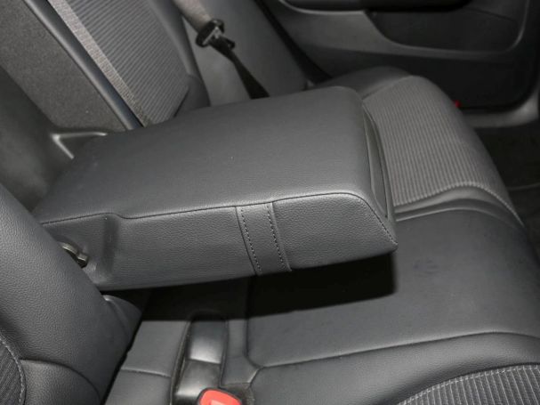 Mercedes-Benz C 200 d Avantgarde MBUX Navi-Prem. Kamera SpurH