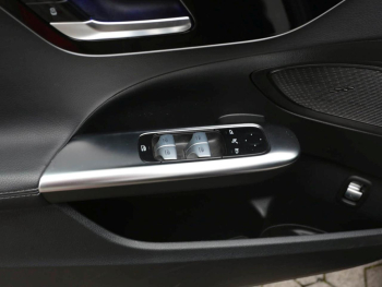 Mercedes-Benz C 200 d Avantgarde MBUX Navi-Prem. Kamera SpurH