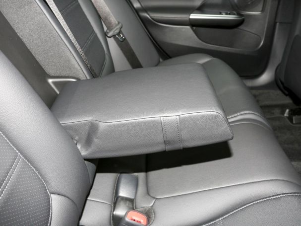 Mercedes-Benz C 200 d Avantgarde Navi Panorama Kamera Memory Mercedes-Benz C 200 d Avantgarde Navi Panorama Kamera Memory