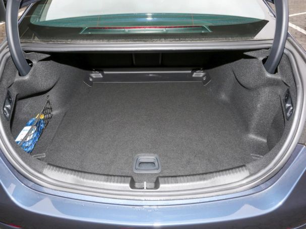 Mercedes-Benz C 200 d Avantgarde Navi Panorama Kamera Memory