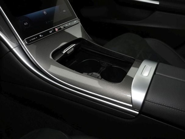 Mercedes-Benz C 200 AMG Night Panorama-Schiebedach Memory 360°