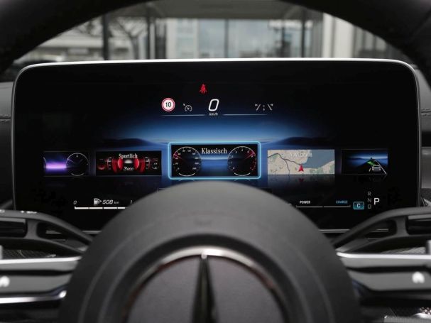 Mercedes-Benz C 200 AMG Night Panorama-Schiebedach Memory 360°