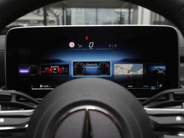 Mercedes-Benz C 200 AMG Night Panorama-Schiebedach Memory 360°