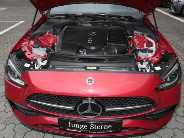 Mercedes-Benz C 200 AMG Night Panorama-Schiebedach Memory 360°