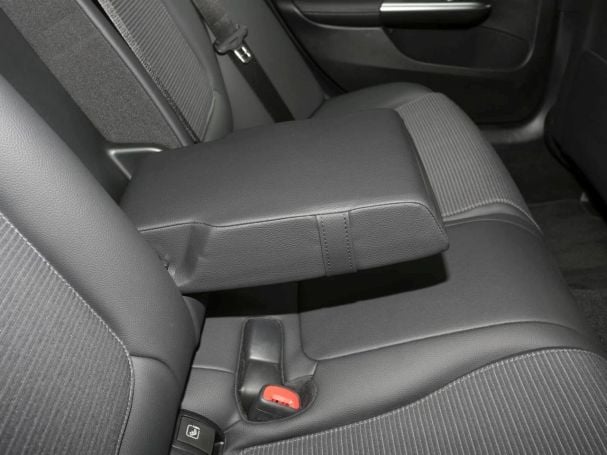 Mercedes-Benz C 200 Avantgarde MBUXNavi-Prem. 360° Spiegel-P