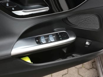 Mercedes-Benz C 200 Avantgarde MBUXNavi-Prem. 360° Spiegel-P