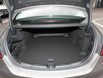 Mercedes-Benz C 200 Avantgarde MBUXNavi-Prem. 360° Spiegel-P