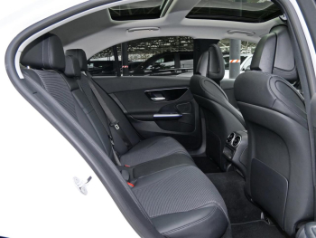 Mercedes-Benz C 200 Avantgarde Night Navi Panorama Kamera