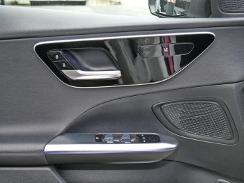 Mercedes-Benz C 200 Avantgarde Night Navi Panorama Kamera